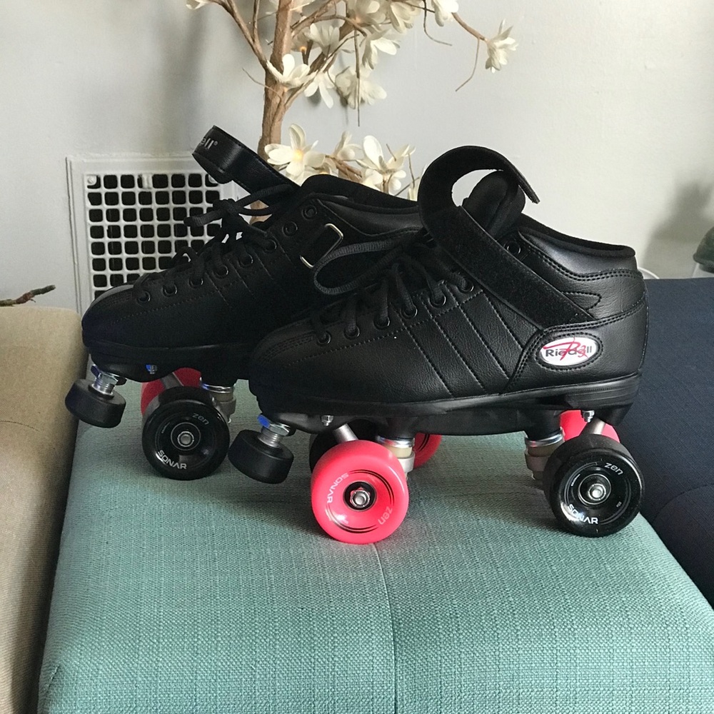 Outdoor skates